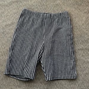 ‼️ACCEPTING OFFERS‼️
 - Gingham Biker Shorts
